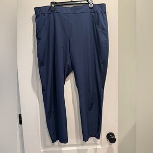 Women’s Eddie Bauer Blue Pants with Elastic Waistband